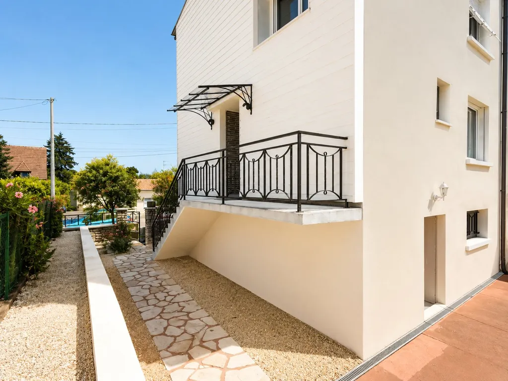 Extérieur - Maison avec Jardin et Terrasse près de la Dordogne