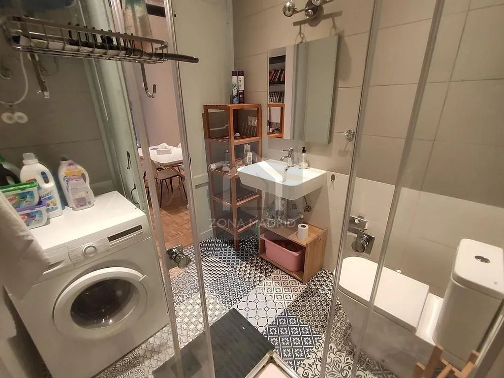 Salles de bain - Apartment with Balconies to Plaza de Chueca, Madrid