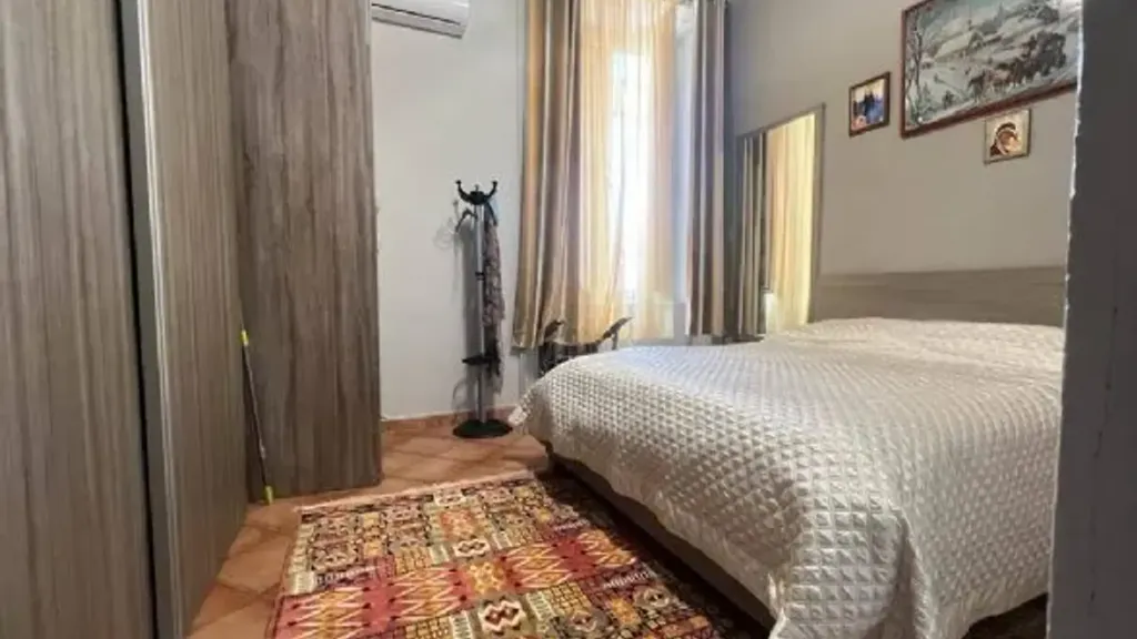 Chambres - Rustic Bilocale in Historic Via Petrarca, Cosenza
