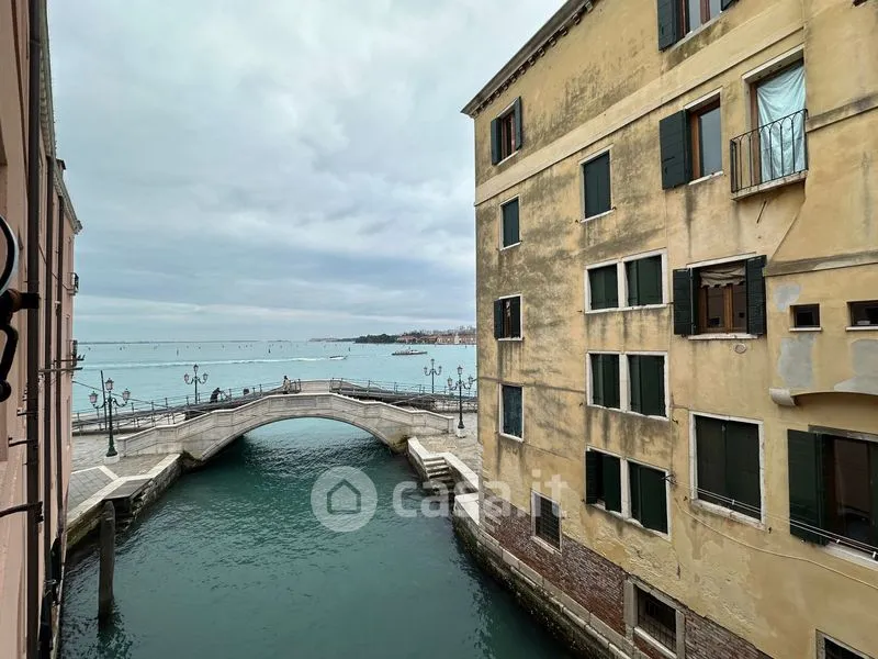 Giardino - Rustic Bilocale with Canal View in Venice