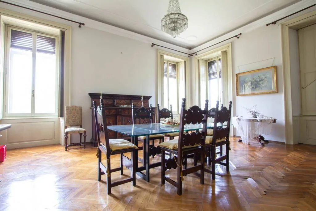 Söögituba - Old Villa with Lake Garda View in Lazise