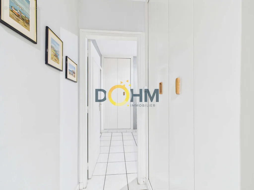 Entrée - Appartement 5 pièces à Saint-Etienne