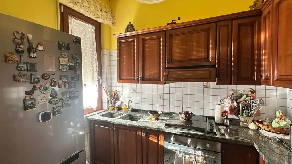 Cuisine - Quadrilocale with Balcony in Campiglia Marittima
