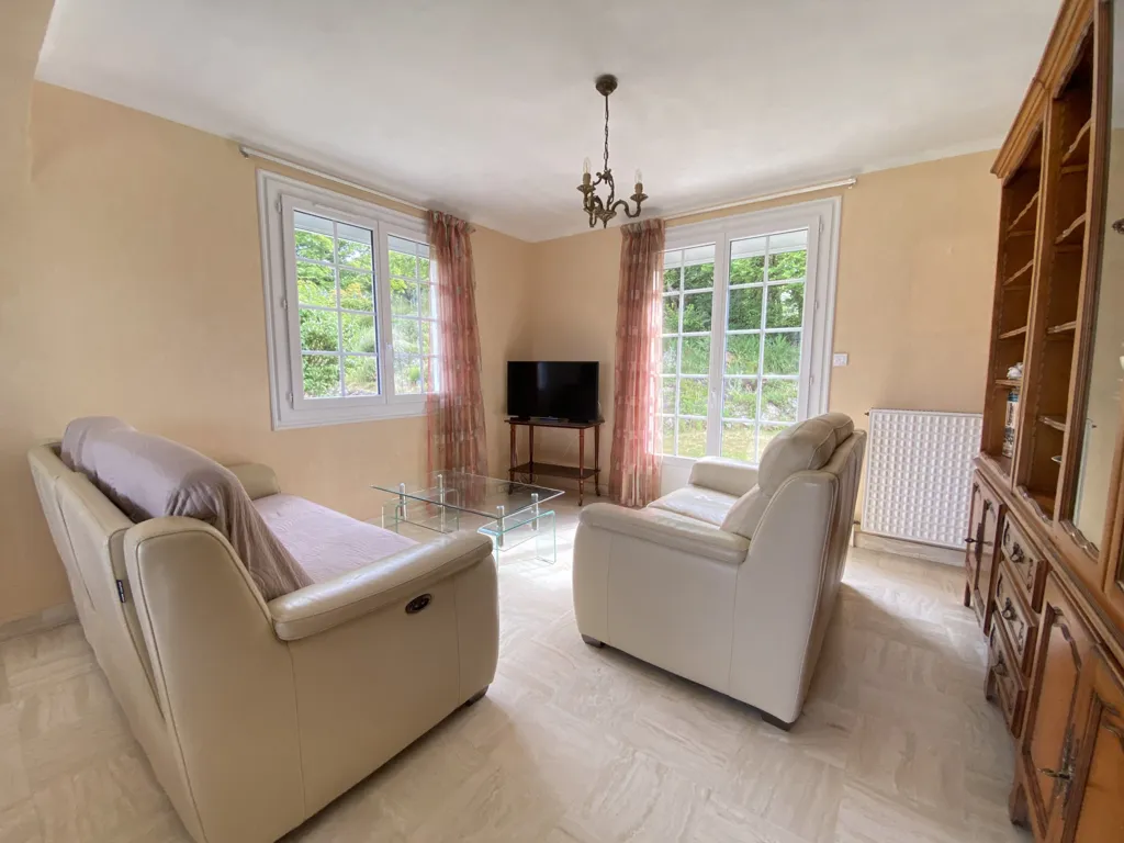 Elutuba - House with Garden and Basement in Saumur