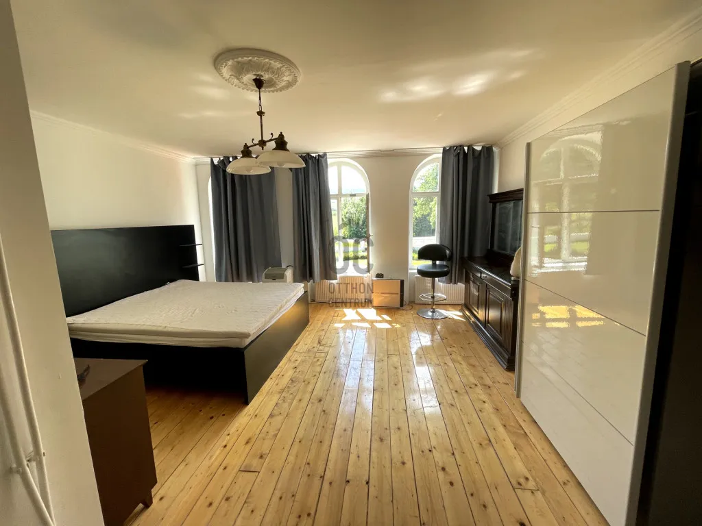 Magamistoad - Historic Villa with Event Space in Nemesvita