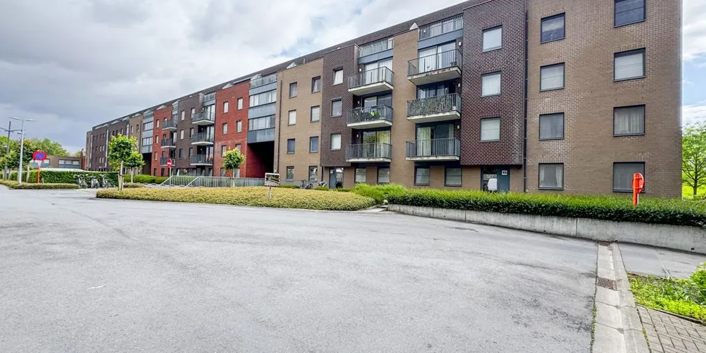 Extérieur - Appartement avec Terrasse au Centre d'Aalter