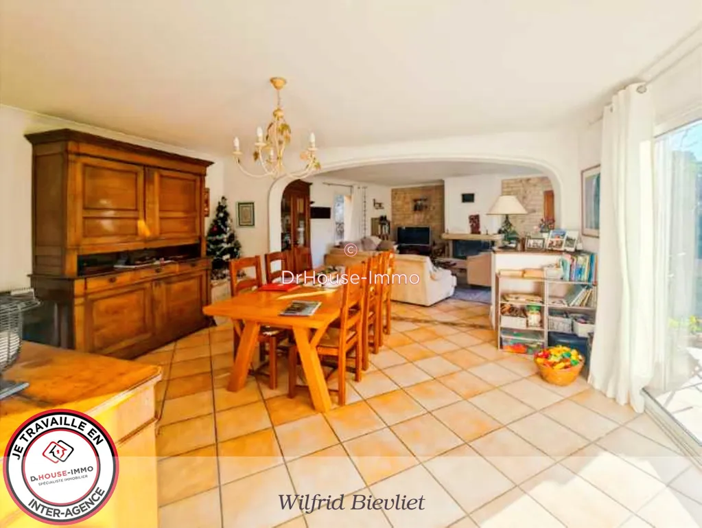 Salle à manger - Villa avec Piscine et Jardin à Manosque