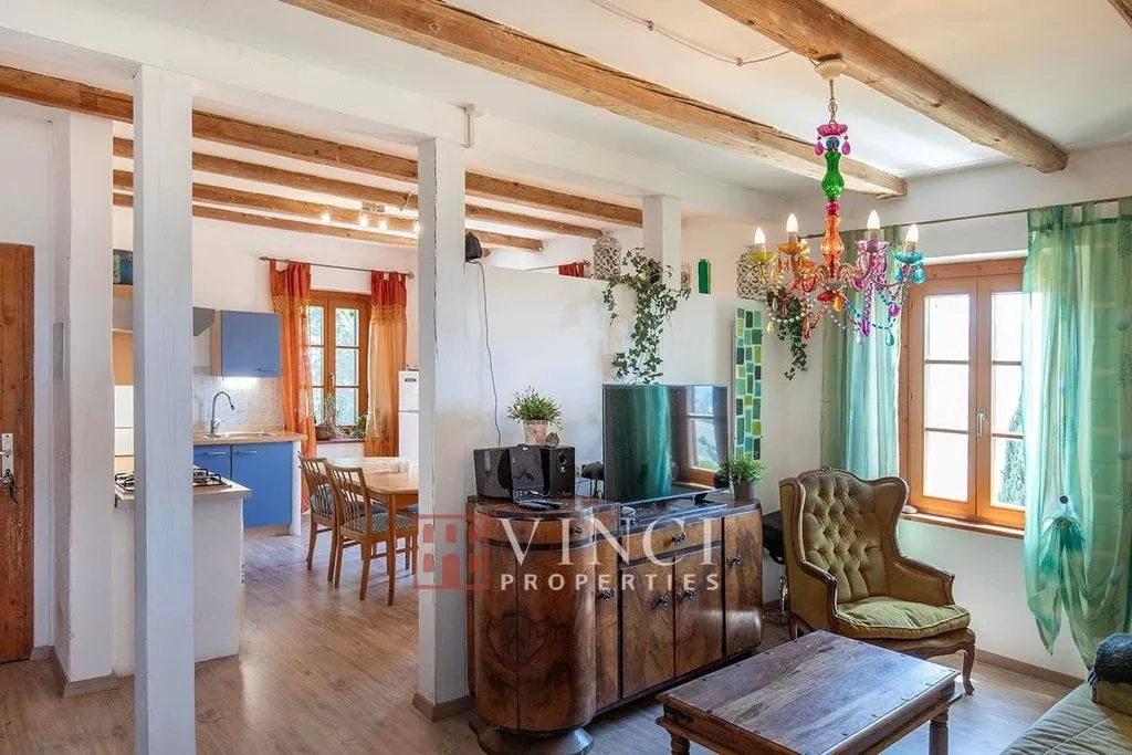 Elutuba - Rustic Casale with Pool in Montefiore dell'Aso