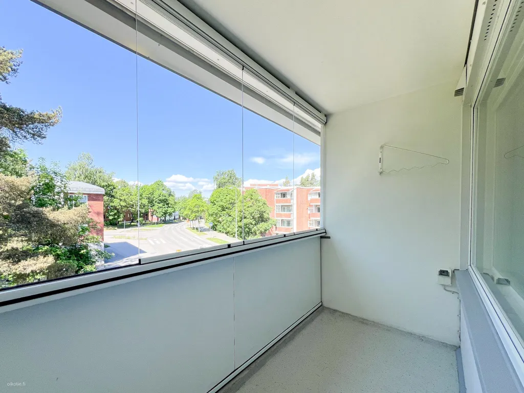 Rõdu - Efficient 2-Bedroom Apartment in Leppävaara