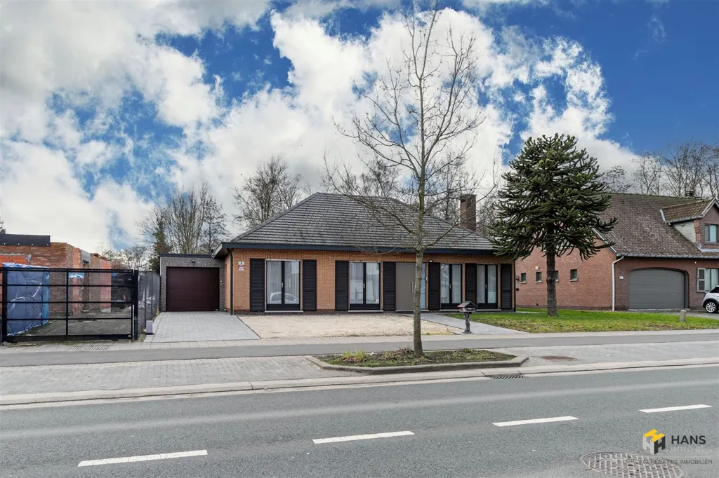 Esterno - Low-Rise Villa with Garden in Edegem