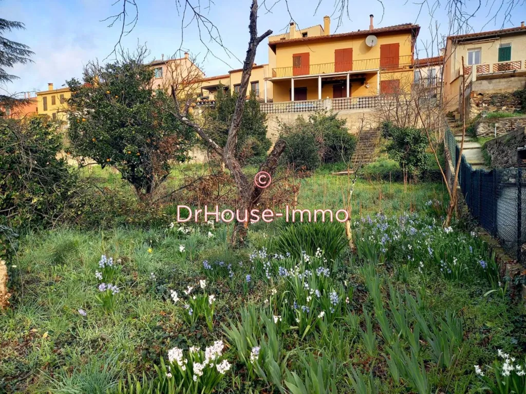 Aed - Buildable Plot with Sea View in Collioure