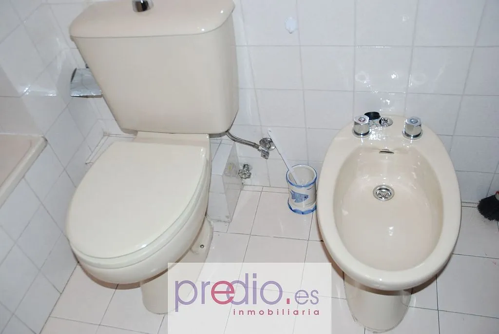 Vannitoad - 2-Bedroom Apartment with Garage in San Roque