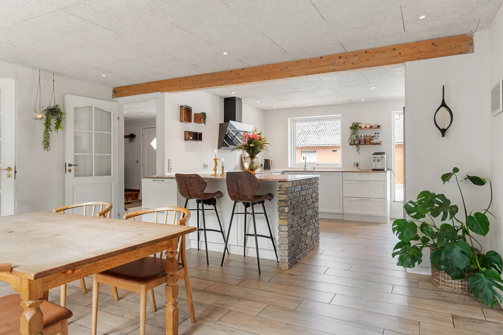 Salle à manger - Modern Villa with Extensive Land in Sinding
