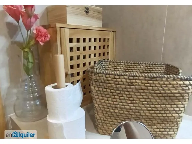 Salles de bain - Studio with Terrace in City Centre