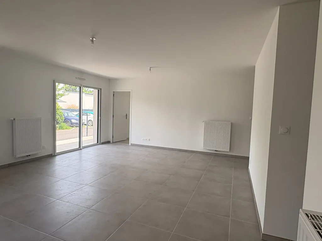 Séjour - Maison Contemporaine de Plain Pieds à Ploufragan