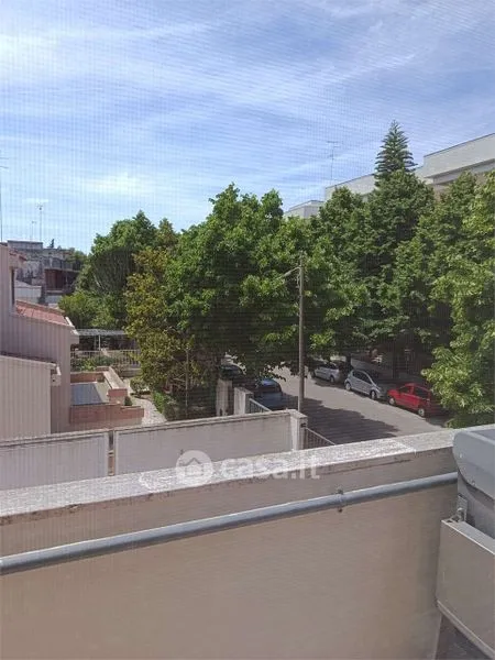 Balcony - Rented Trilocale with Balcony in Lecce