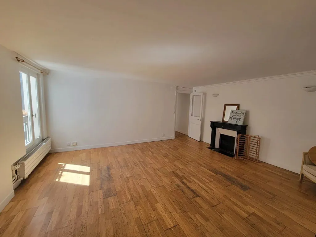 Séjour - Appartement T4 avec Ascenseur à Paris 3ème