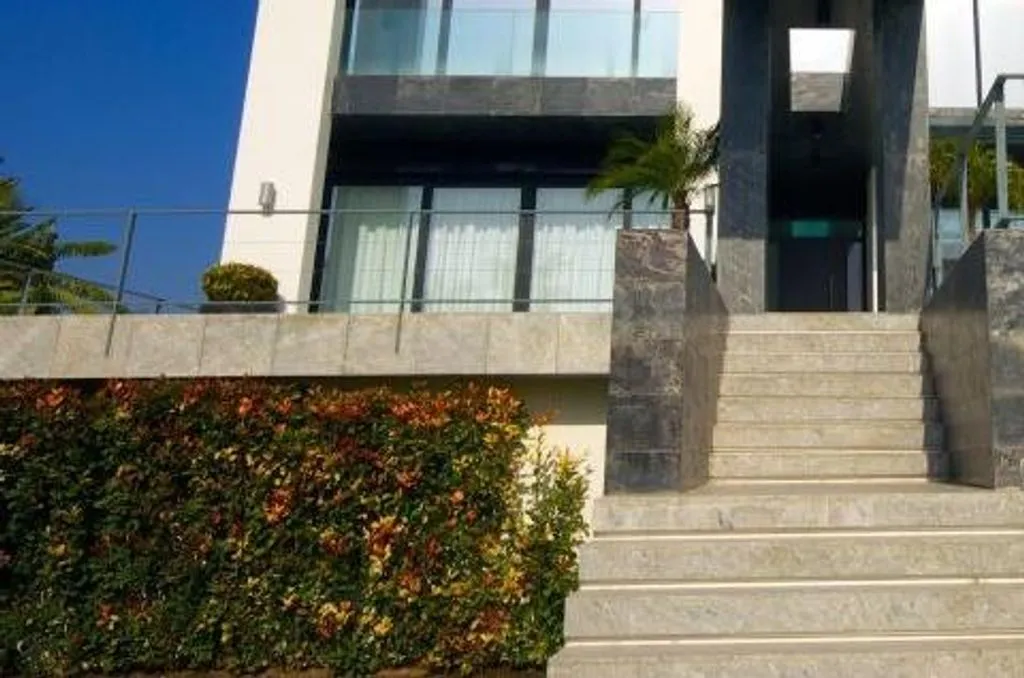 Välivaade - Contemporary Villa with Sea View in Benahavís