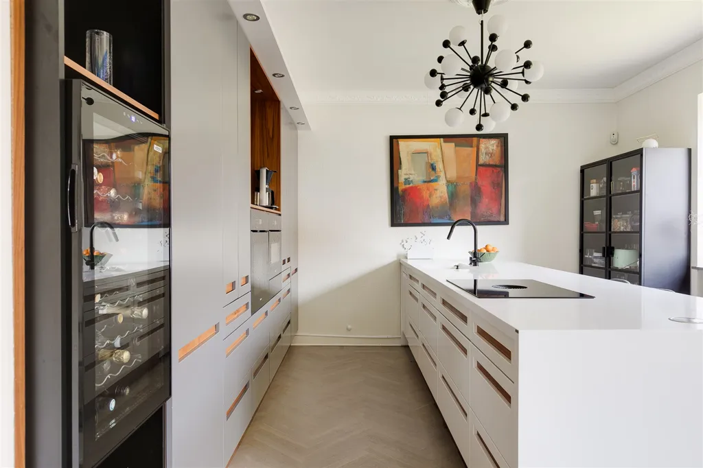 Kitchen - Modernised Villa with Guesthouse in Malmö