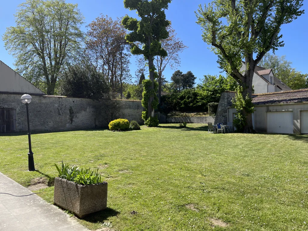 Jardin - Appartement Duplex avec Toit-Terrasse à La Ferté-Alais