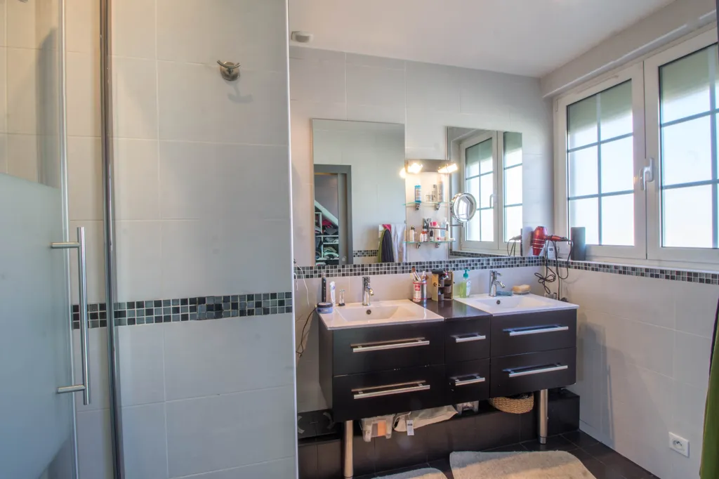 Bagni - Spacious House with Garden in Longjumeau