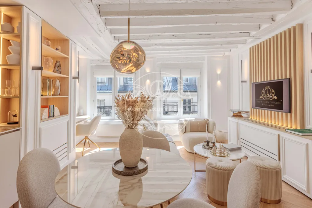 Dining Room - Luxury Flat on Rue Saint-Honoré, Paris