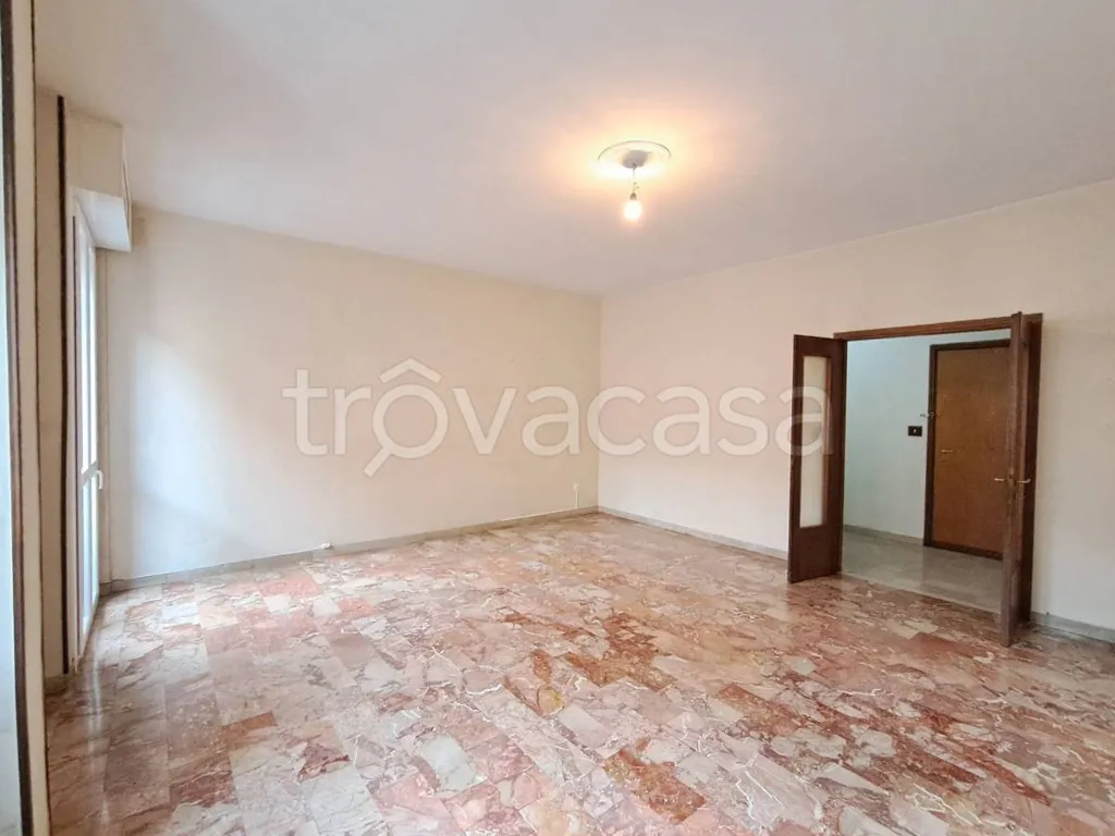 Séjour - Apartment with Balcony in Ferrara Centre