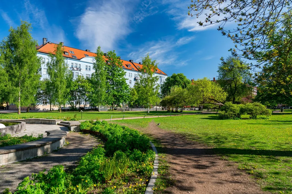 Renovated Flat with Jugend Style in Uppsala