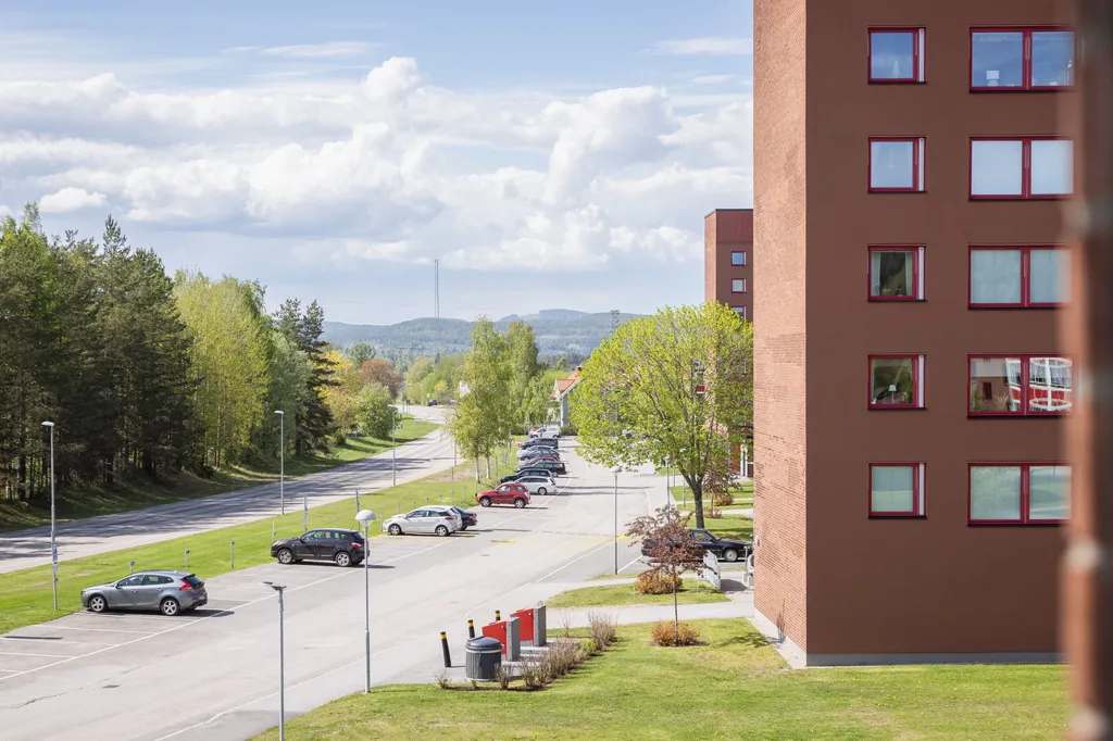 Rõdu - Apartment with Balcony in Selångerhus, Brf