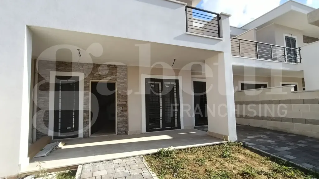 Extérieur - New Villa with Solar Panels in Anzio