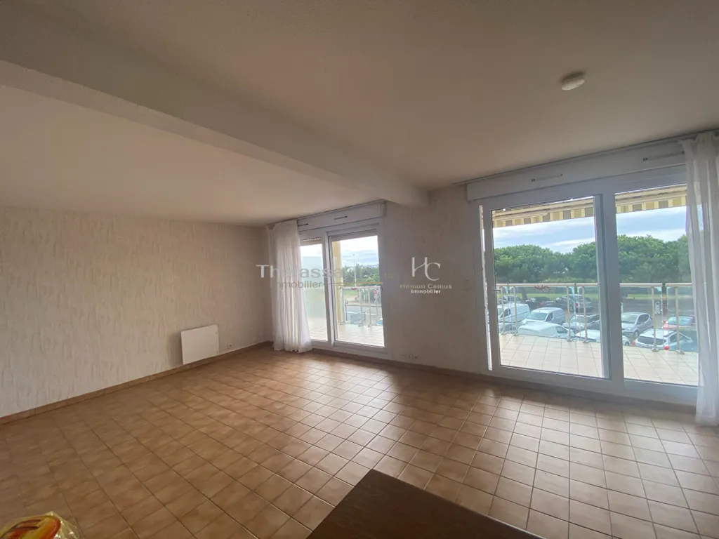 Living Room - Flat with Sea View in Centre Ville St Brévin