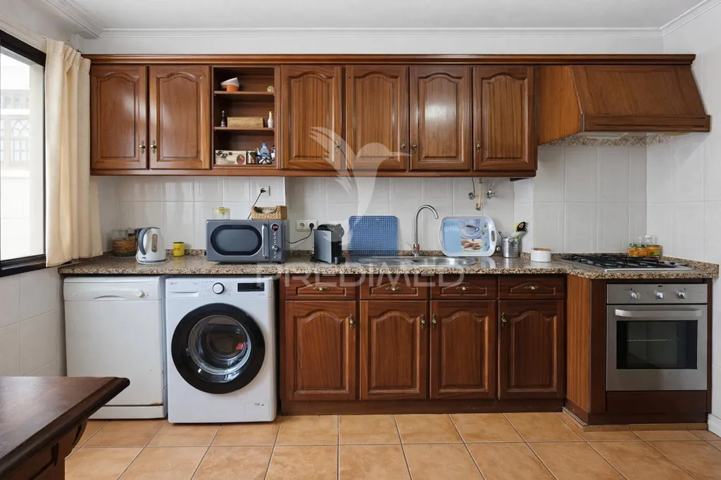 Köök - Central T3 Apartment with Balcony in Samora Correia