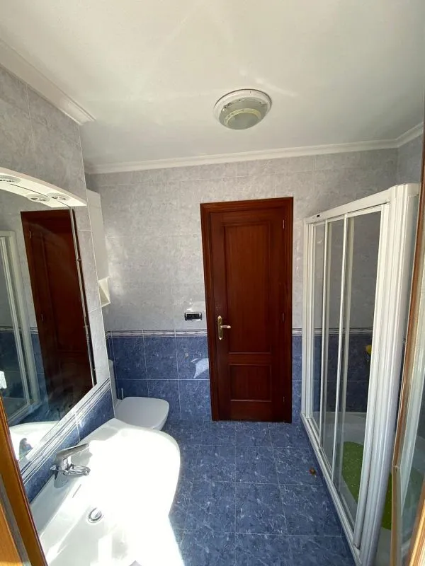 Salles de bain - Apartment with South-Facing Terrace in Noja