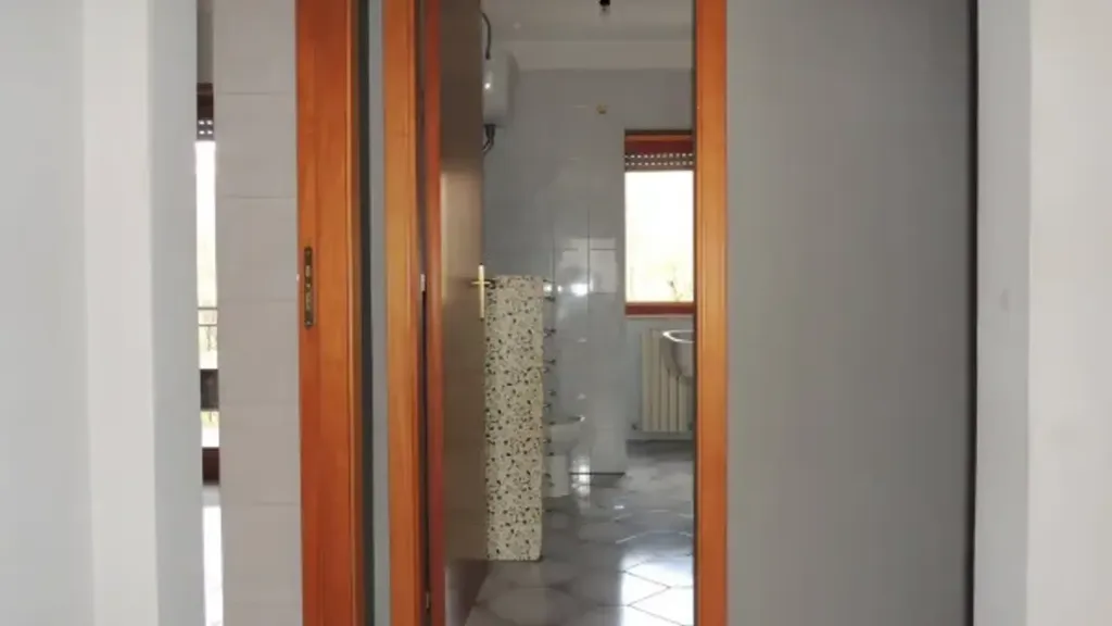 Bagni - Apartment with Balcony in Rende