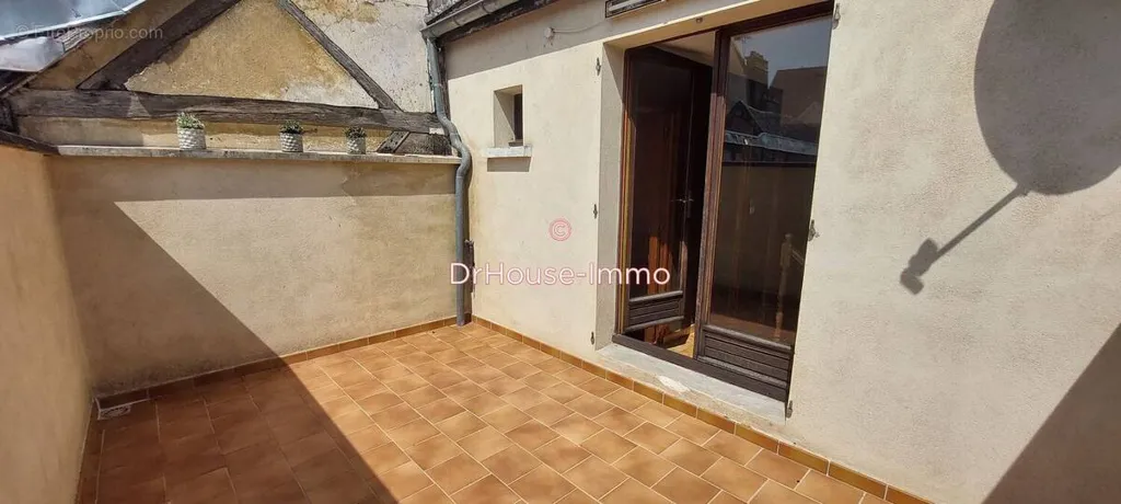 Terrass - Triplex Apartment with Terrace in Troyes