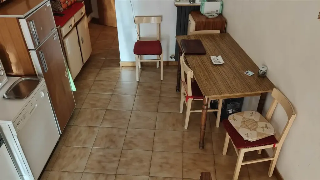 Salle à manger - Three-Level Apartment with Panoramic View in Rovito