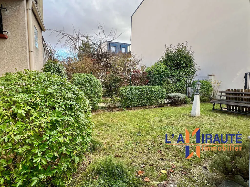 5-room house in Houilles