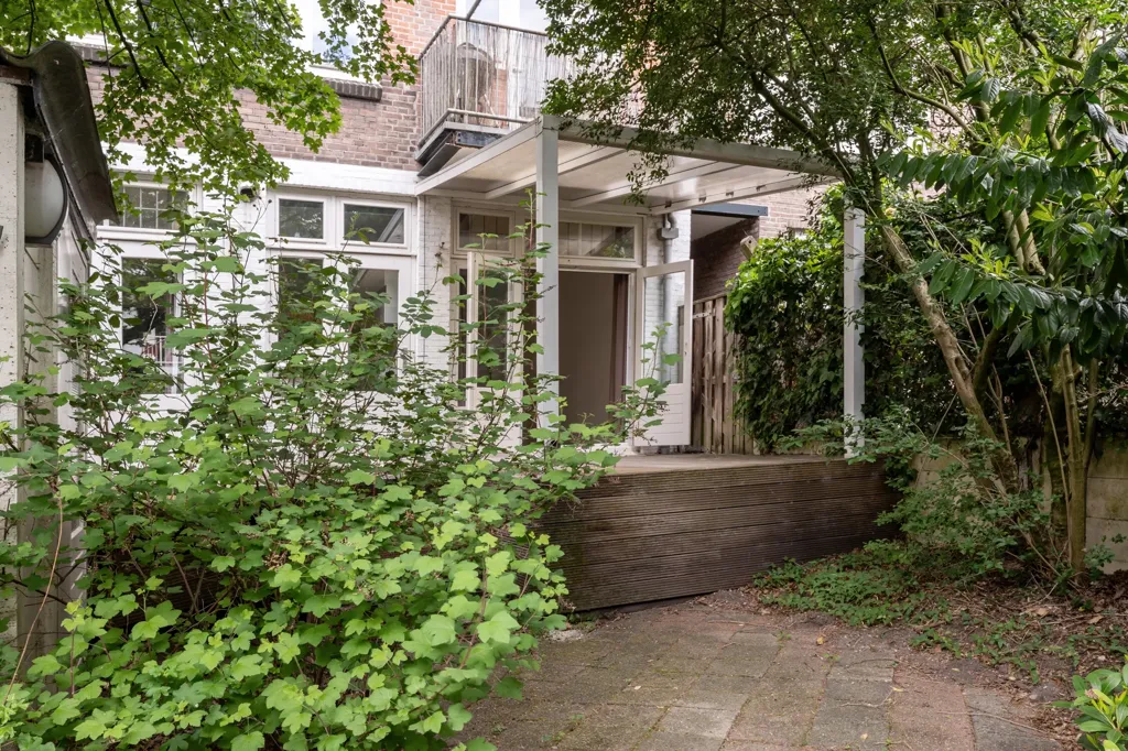 Jardin - Spacious Ground Floor Flat with South Garden in Blijdorp