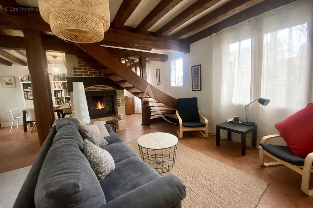 Elutuba - Charming House with Garden in Olivet