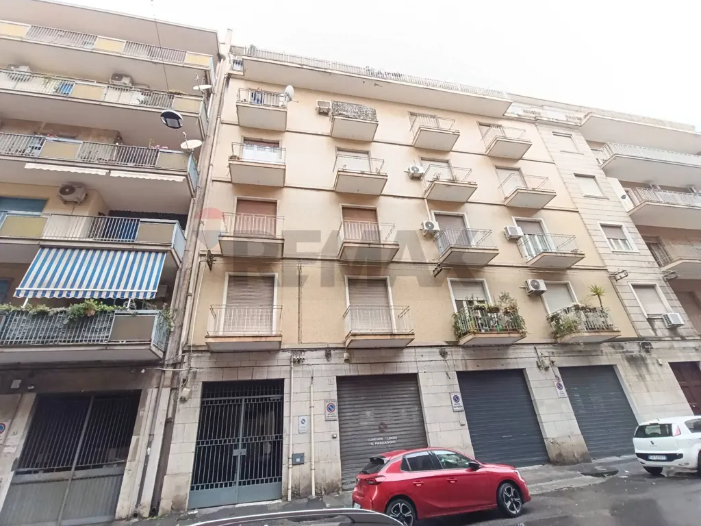 Extérieur - Apartment with Balcony in Catania Centre
