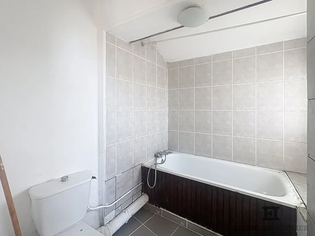 Bagni - T1 Flat with Potential in Rouen