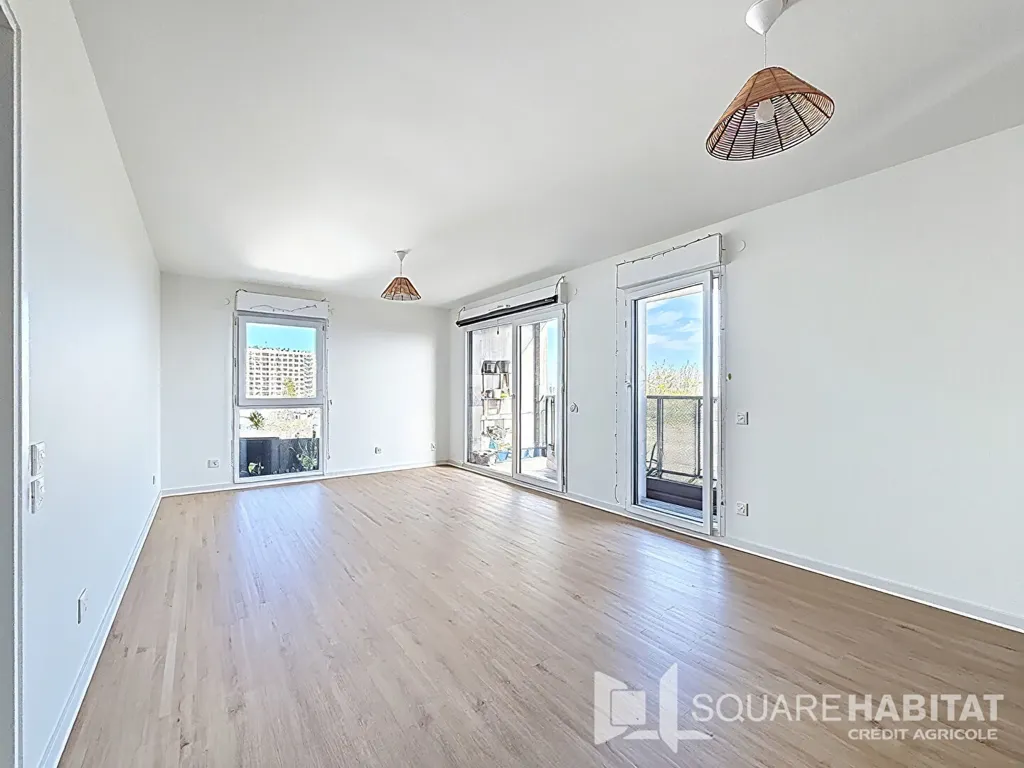 Elutuba - Modern Apartment with Balcony in Rennes