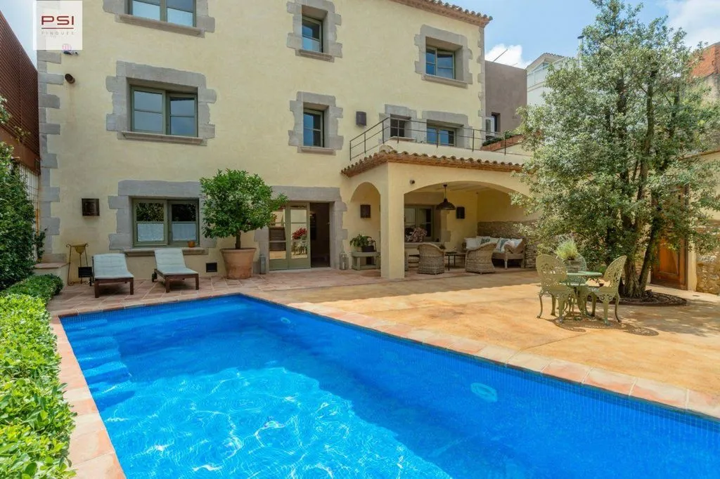 Bassein - Luxury Villa with Pool in Begur