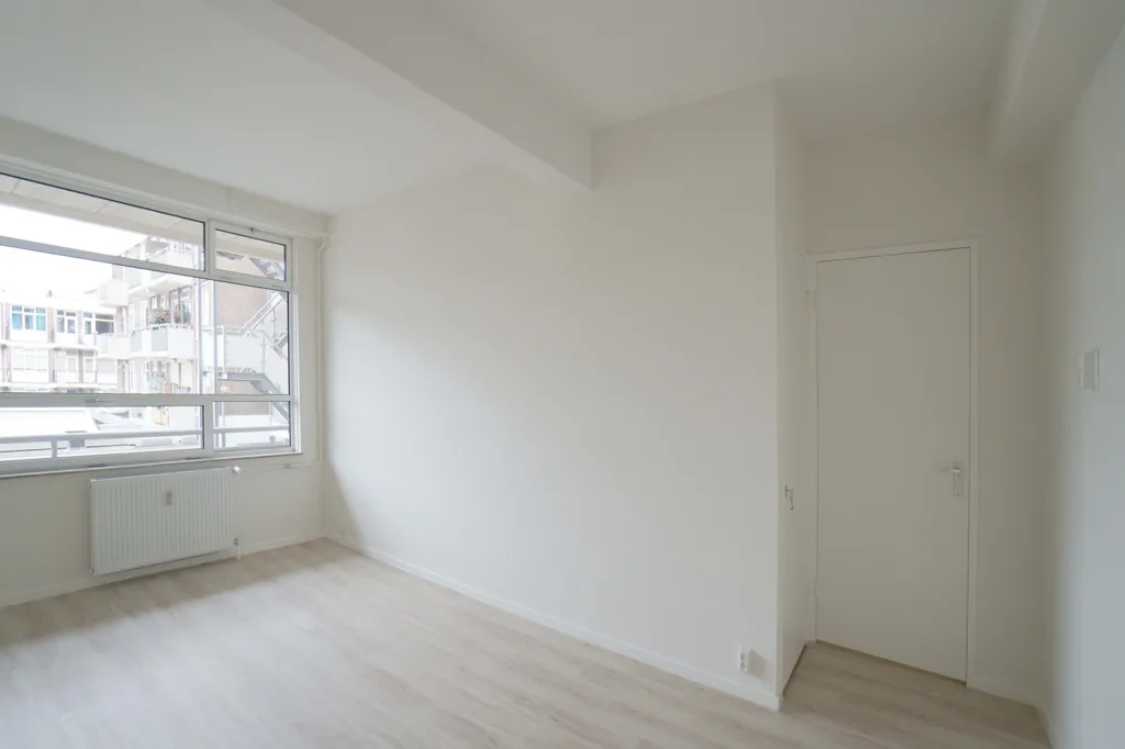 Toad - 3-Bedroom Gallery Flat with Balcony in Rotterdam Centre