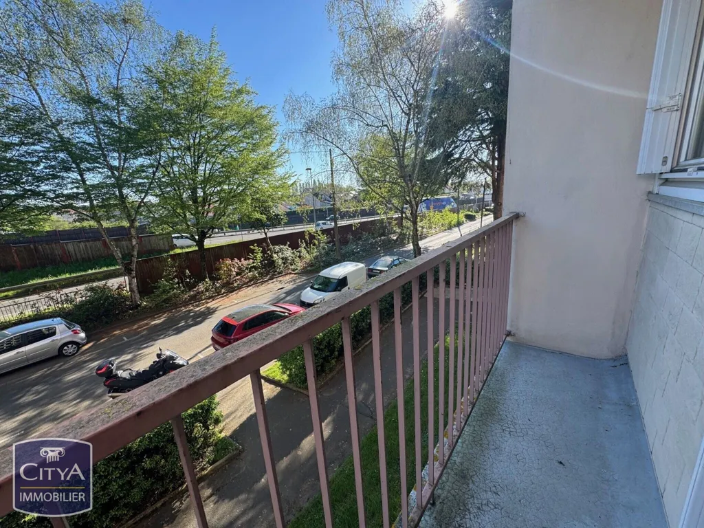 Balcon - Appartement T2 avec Balcon au Cœur du Mans