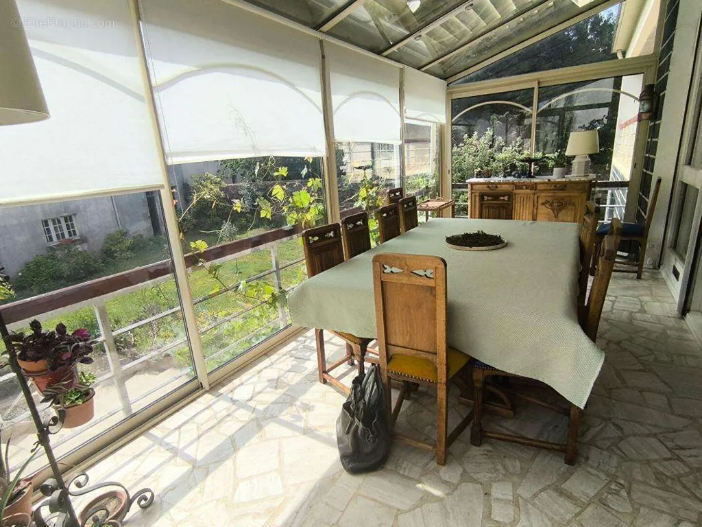 Terrasse - Maison d'Architecte avec Jardin en Centre Ville