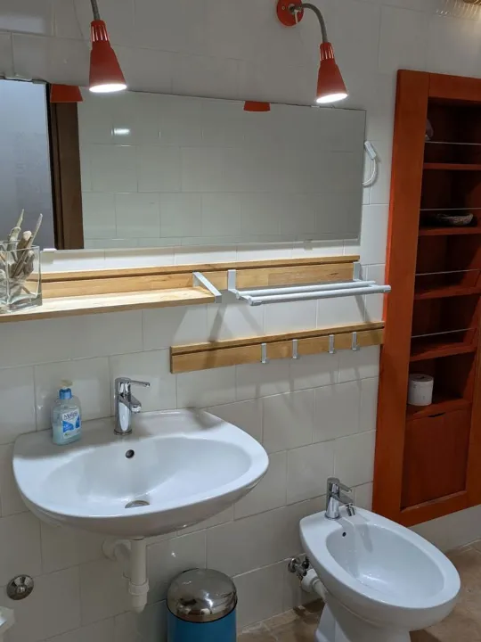Salles de bain - Rustic Flat with AC in Mesagne Centre