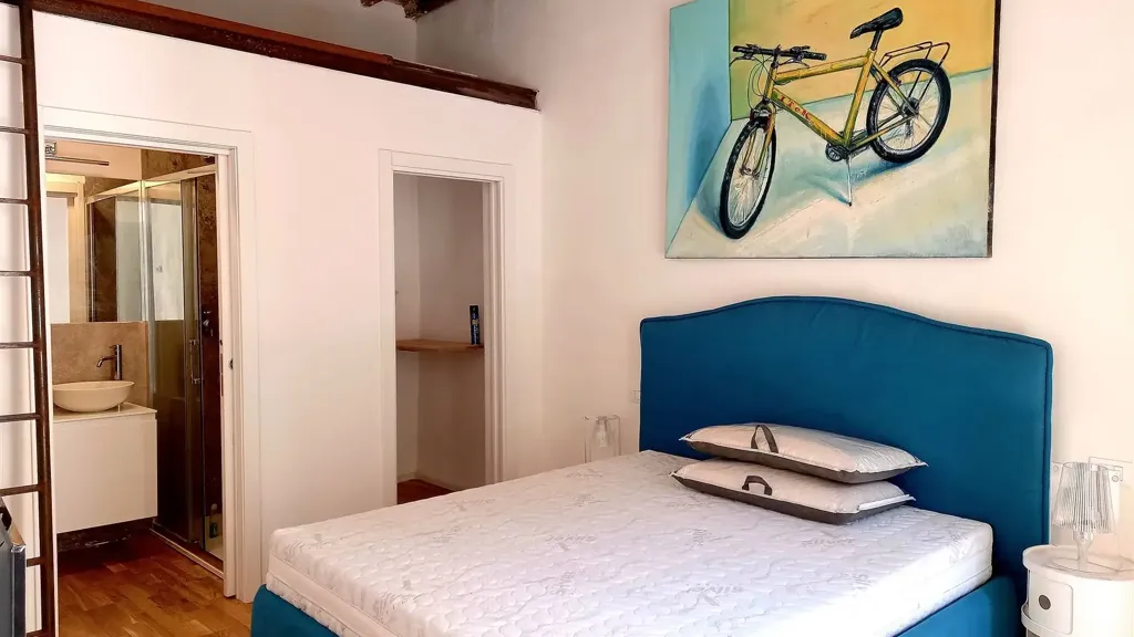 Magamistoad - Characterful Flat with Balcony in Florence