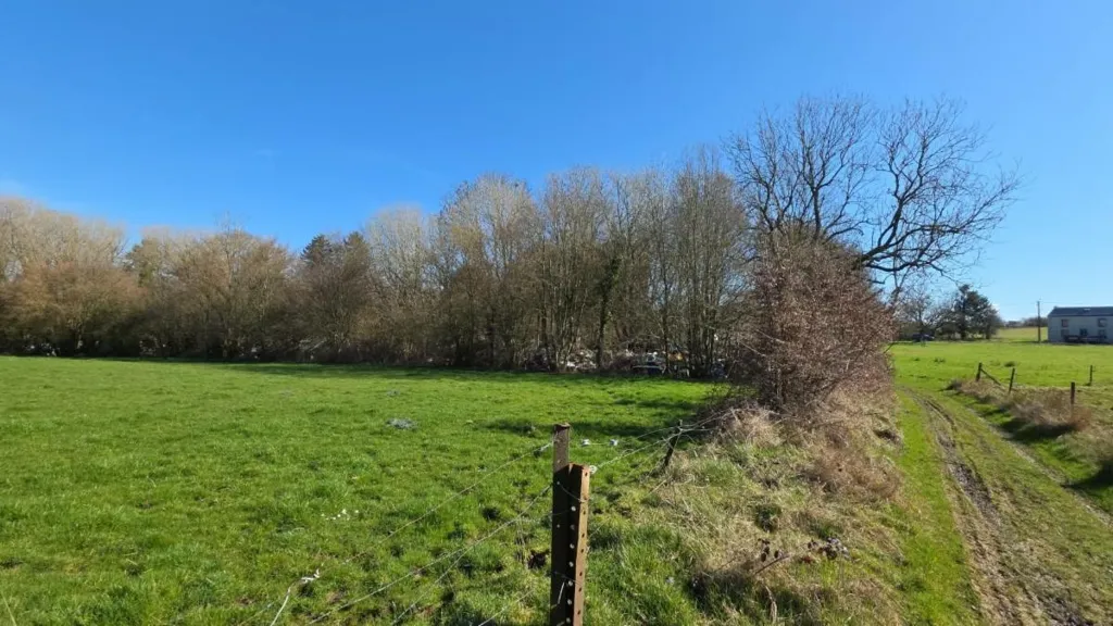 Garden - Buildable Land with Pastures near Eau d'Heure
