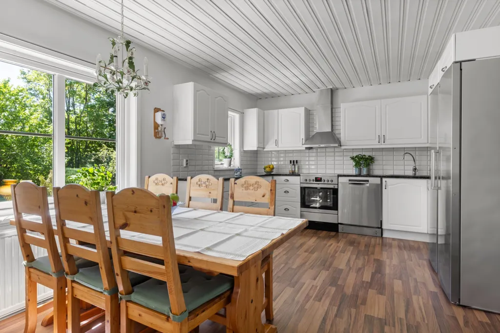 Söögituba - Charming Villa with Sea View on Fornudden